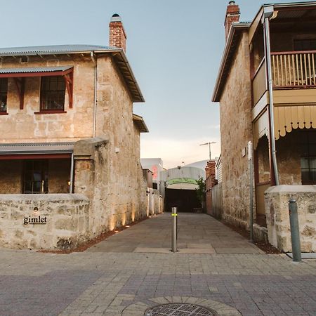 Warders Hotel Fremantle Markets Buitenkant foto